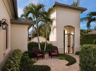 28606 La Caille Dr, Naples, FL 34119