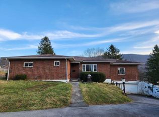 2001 Ohio St, Bluefield, WV 24701