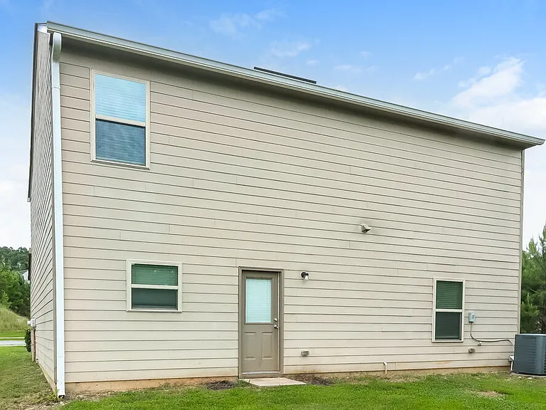 12 Dusty Dr — Photo 17