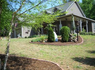 2085 Pine Ln, Hoover, AL 35226