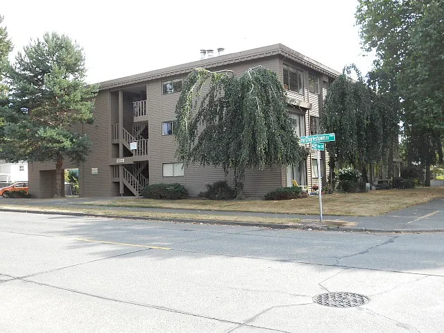 4715 SW Charlestown St — Photo 1