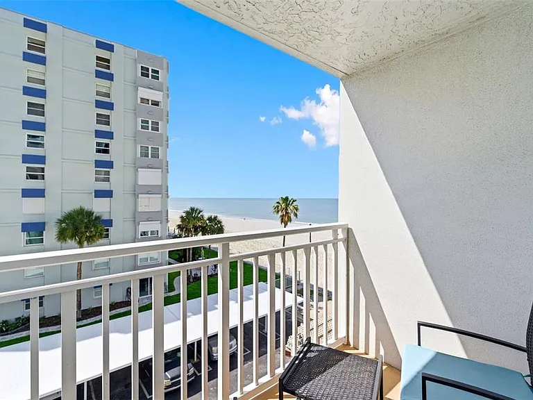 17408 Gulf Blvd #403 — Photo 28