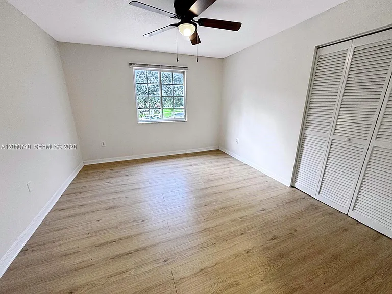 10341 SW 18th St — Photo 26