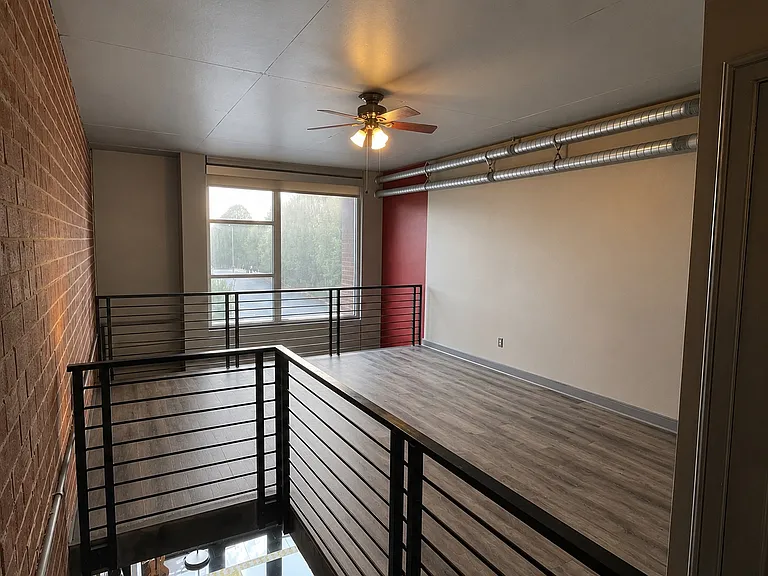 710 W Trade St #312 — Photo 13