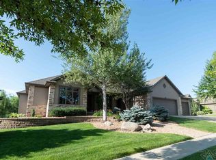 2309 W Sleigh Creek Trl, Sioux Falls, SD 57108