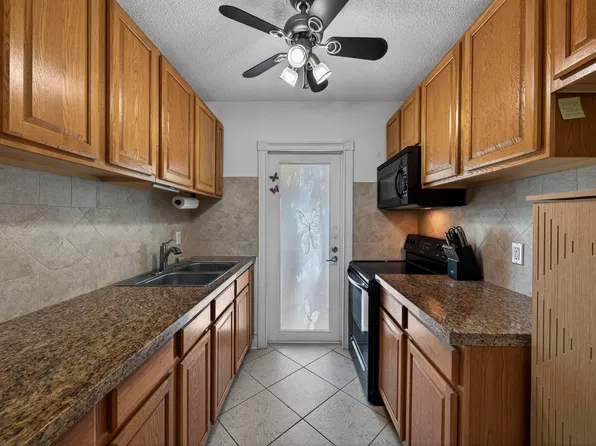 2475 W Golf Boulevard #247, Pompano Beach, FL 33064