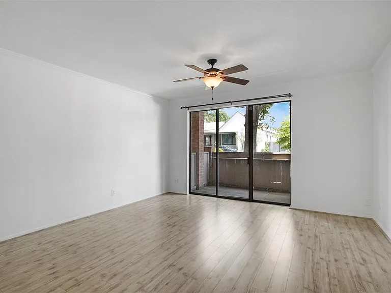 2475 Underwood St #180 — Photo 15