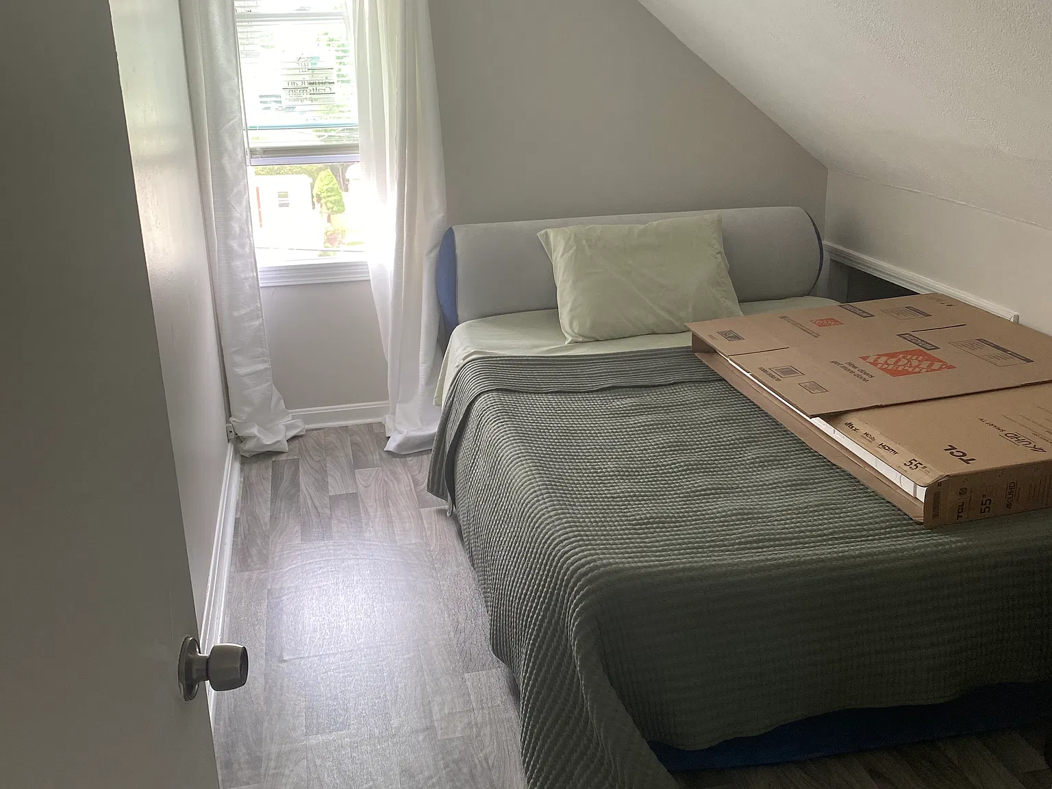 2 bed, 800 sqft, $1,550 — Photo 3