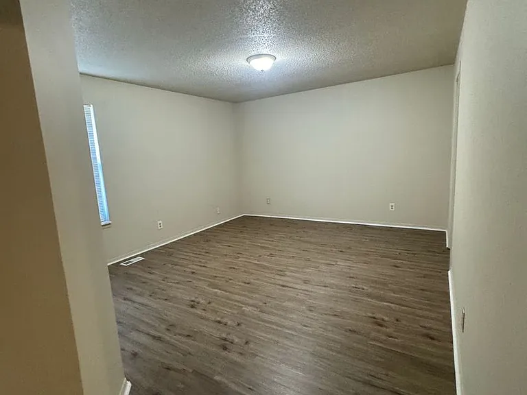 1000-1019 Westward Trails Dr — Photo 28
