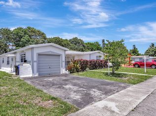 3960 NW 45th Ave, Lauderdale Lakes, FL 33319