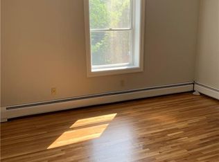 76 Westchester Ave APT D, Pound Ridge, NY 10576