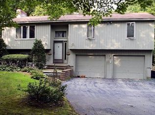 12 Brookview Dr, Derry, NH 03038