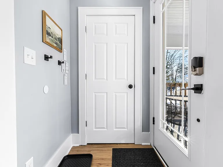 419 S Kenwood Ave — Photo 42