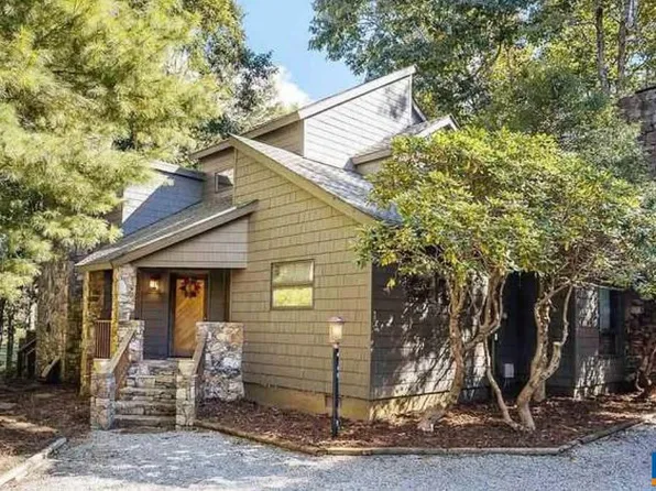 220 Laurel Springs Dr, Wintergreen Resort, VA 22967