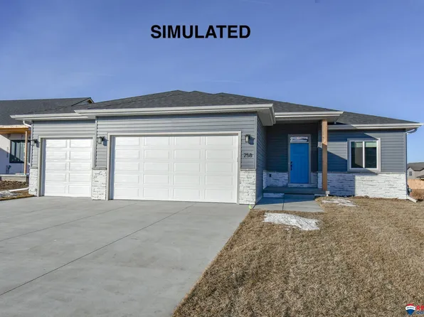 7300 Augustine Ave, Lincoln, NE 68516