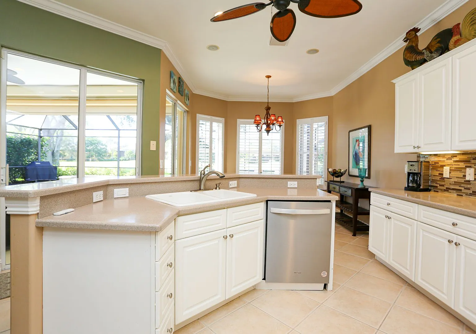 Seasonal Property Available — Photo 4