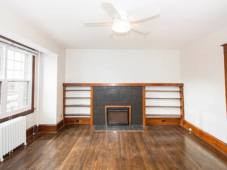 883 Grosvenor Ave #6 — Photo 8