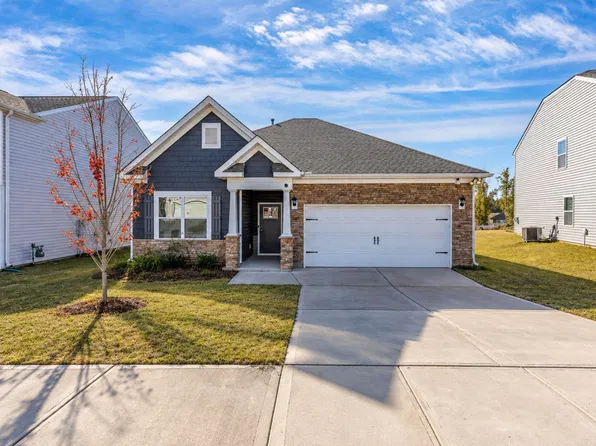 680 Hollyrose Cir, Greenville, SC 29605