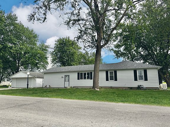 3rd image of 302 Norton Ave