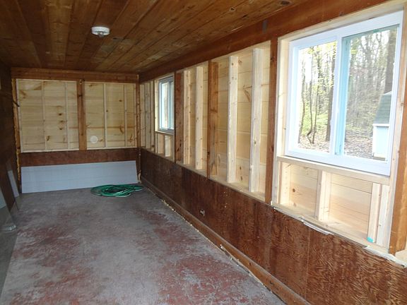 5th image of 4777 Torsten St
