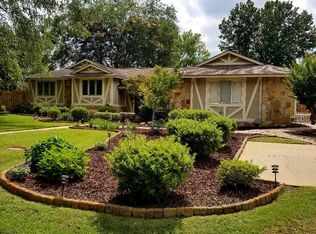808 Gonzales Dr, Dothan, AL 36305