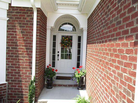 2nd image of 1003 W Rock Rd