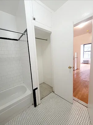 Rented by Taichi Fudosan | media 6