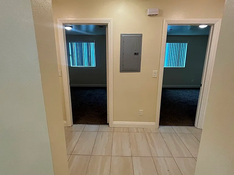 3428 S Norton Ave — Photo 9
