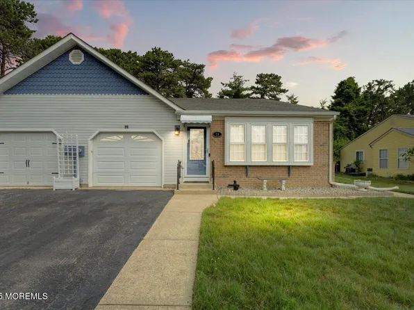 2B Greenwood Lane #62, Whiting, NJ 08759