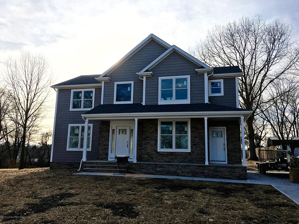 2nd image of 56 Redwood Pl