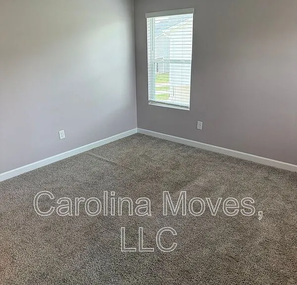 206 Telford Dr — Photo 12