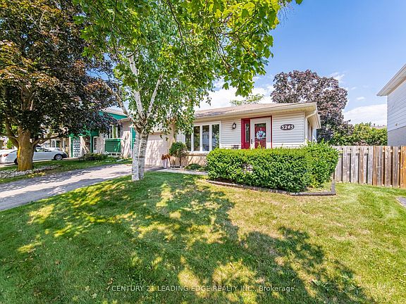 2nd image of 3245 Lansdown Dr