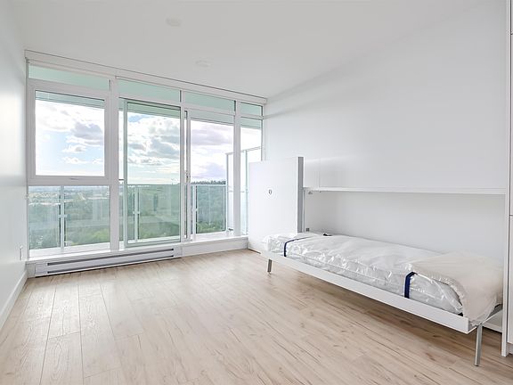 3rd image of 652 Whiting Way #1705