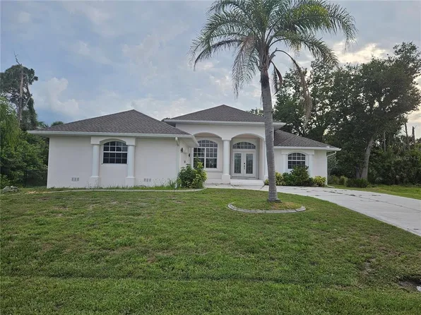 15 Tee View Pl, Rotonda West, FL 33947