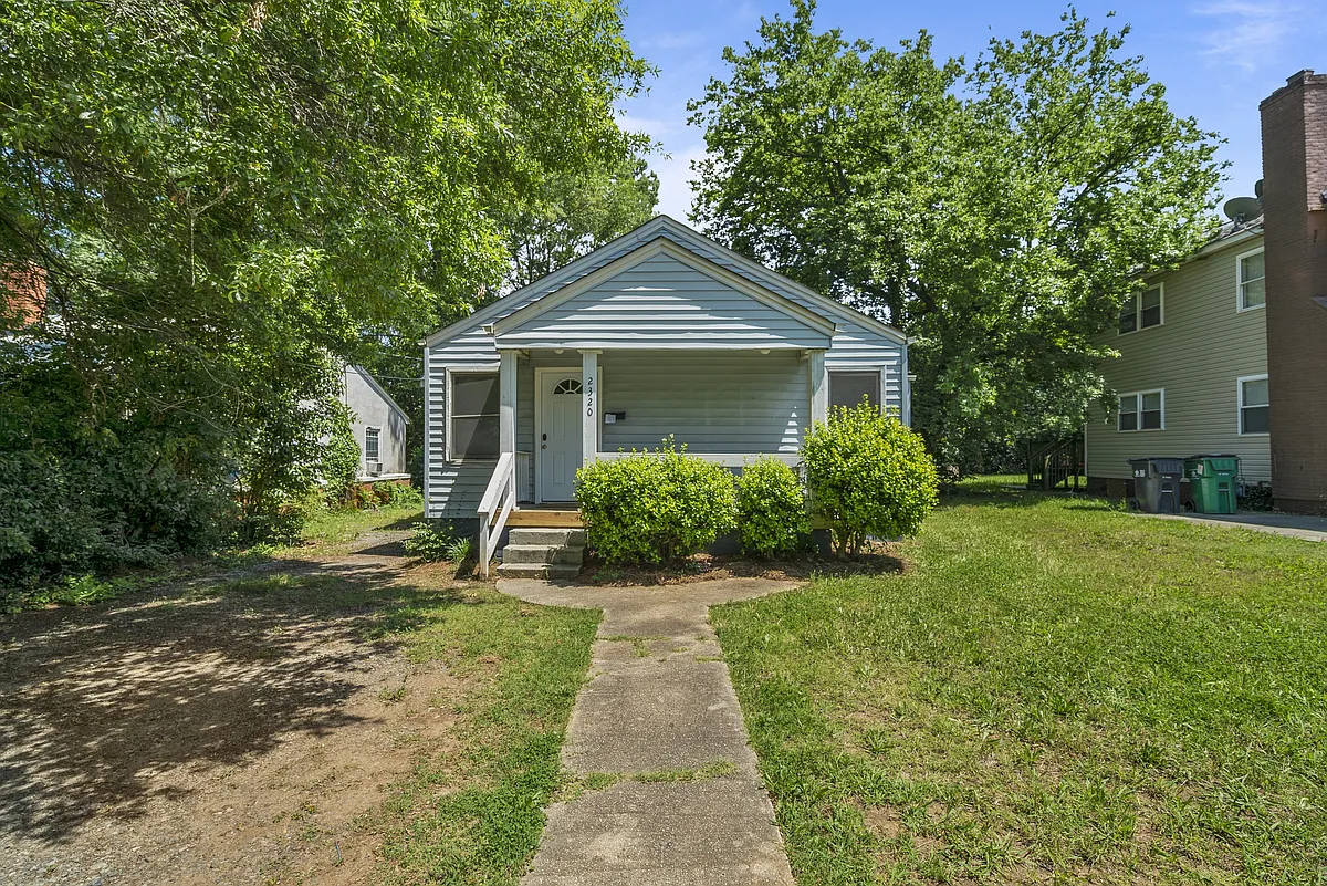 Building Photo - 2320 Olando St #1