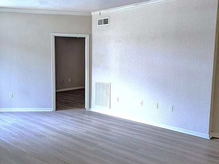 911 N Orange Ave #432 — Photo 2