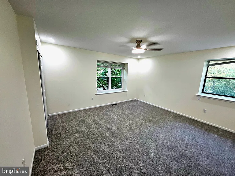 2 Goshawk Ct — Photo 18