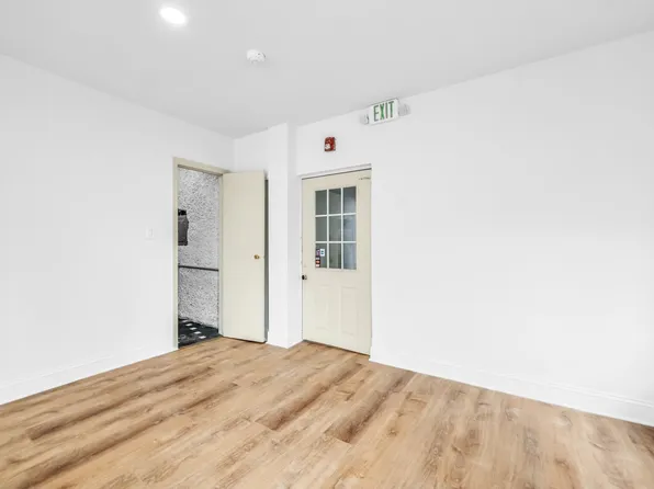 4419 Bergenline Avenue image 8 of 14