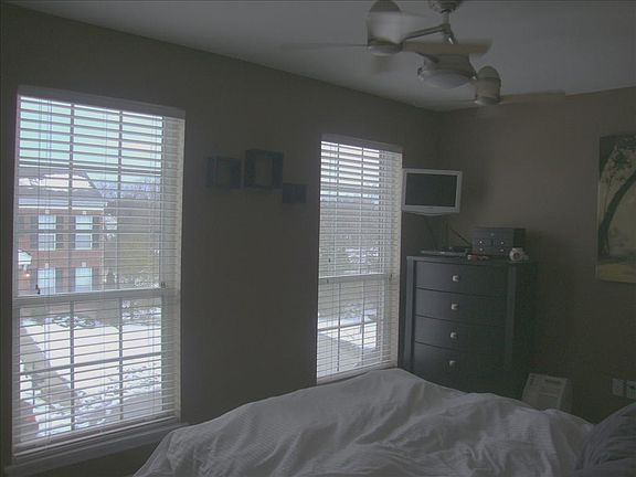 5th image of 447 Parkview Place Dr
