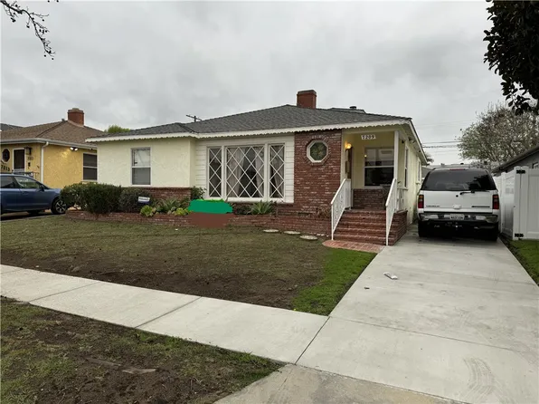 7209 Alverstone Ave, Los Angeles, CA 90045