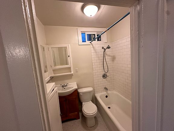 4th image of 555 Jones St APT 507