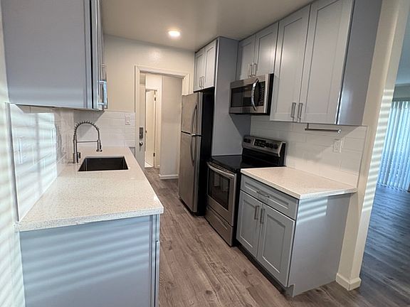 4th image of 150 Harrison Ave #23