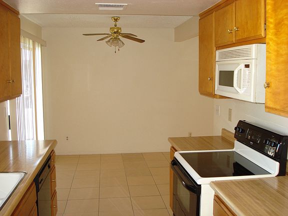 2nd image of 868 Ponderosa Dr