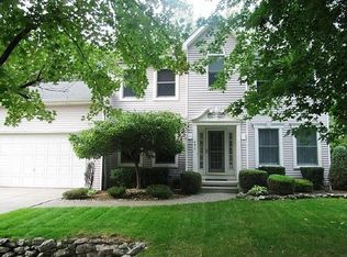 493 Rambling Rd, East Amherst, NY 14051