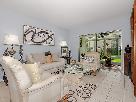 5th image of 3430 NW 52nd Avenue #102
