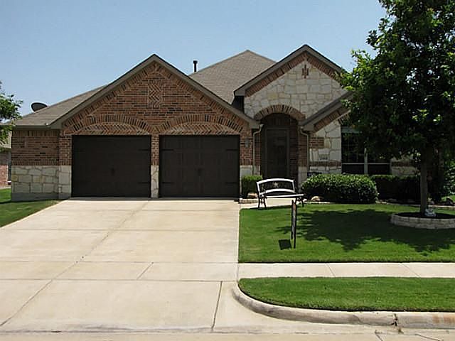 1st image of 2468 Yuma Dr