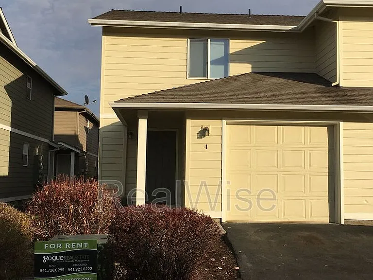 2621 NW Cedar Ave #4 — Photo 26