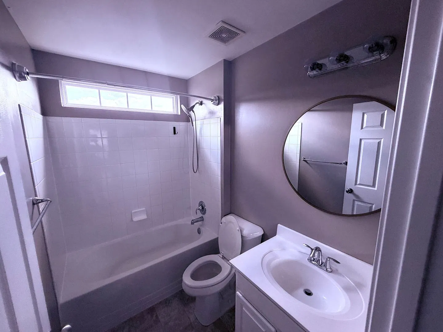 Beautiful Home in a Convenient Location! — Photo 4