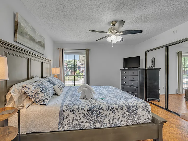 3808 Beaumont Ln — Photo 8