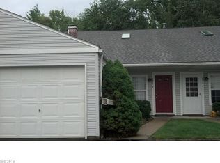 3475 Ivy Hill Cir UNIT D, Cortland, OH